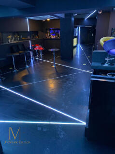 Dancefloor basement