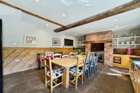 6873e4a0-9-4843-881A-F7E78ADDE1AF-3780-000002E0005