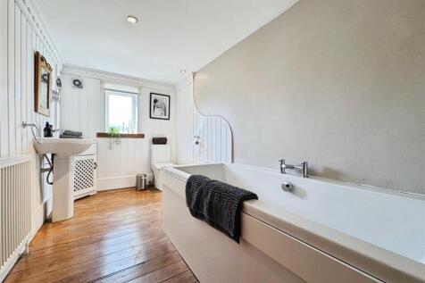 00b62ff7-4-4B46-AB62-ACE36D54C3CA-3780-000002E0743