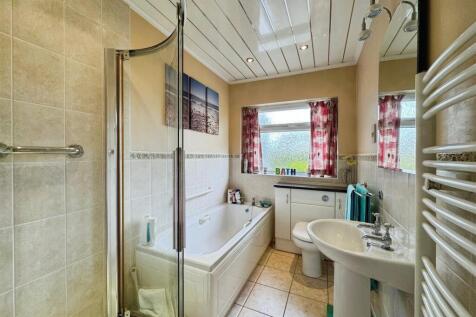 1242bf36-EC-4D14-8374-89C75385368B-527-000000CF633