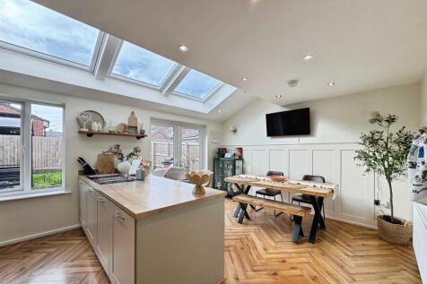 96de9800--40E1-B078-4EB43B1ED271-29149-000012E47A5