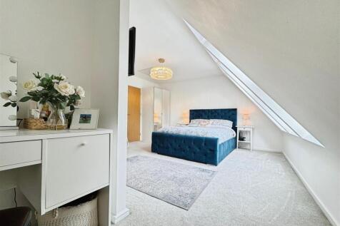 27b5159d--416A-825E-C3674E05F29A-29149-000012E2938