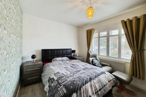 23202b4b--44EF-B5D8-A5667B0A2B98-47648-00001D89910