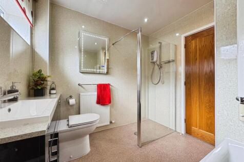 d8b052d0--452E-880E-01E3E5236A54-47648-00001D89626