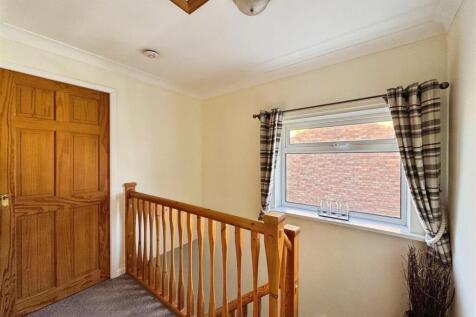 e1f46669-B-4EAA-8079-D1BF67502A33-6692-0000058820F