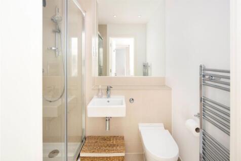 Bedroom 1 En-Suite