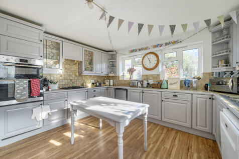 1370164-16-68fb50...