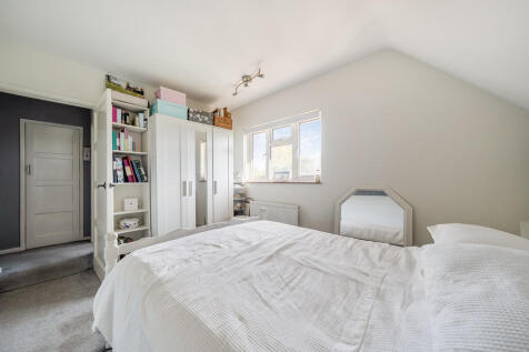 1370164-6-68fb4f2...