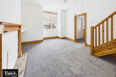 CAM02176G0-PR0707...