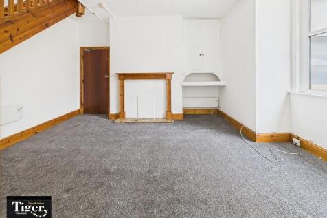 CAM02176G0-PR0707...