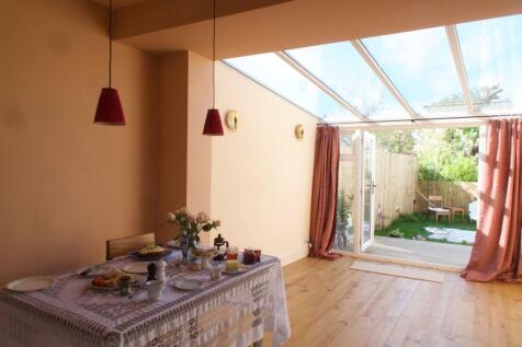 ccf3bab9-6bdd-4f1...