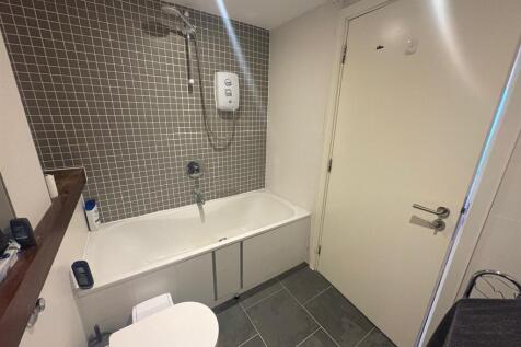 WhatsApp Image 2025-11-06 at 13.58.33_76529ce1.jpg