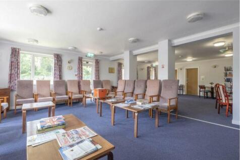 communal lounge.JPG