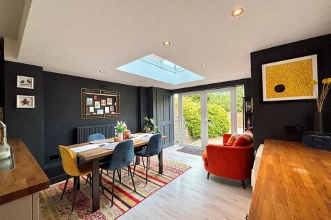 WhatsApp Image 2025-08-04 at 13.50.06_50db2035.jpg