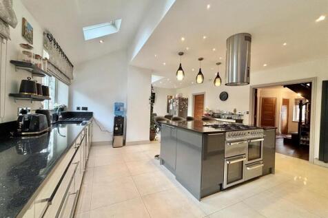 WhatsApp Image 2025-09-11 at 12.16.29_c620d1a0.jpg