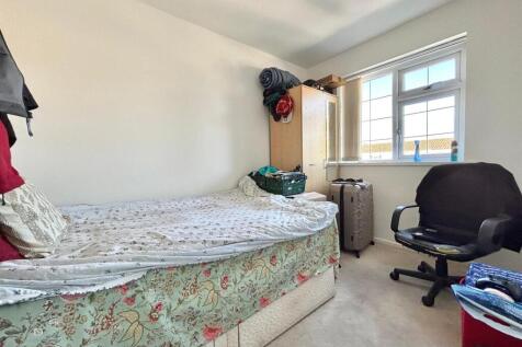 WhatsApp Image 2025-09-22 at 11.53.02_877124b5.jpg