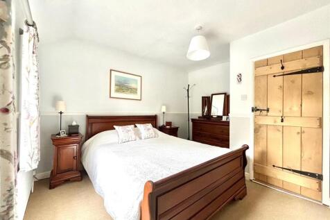 WhatsApp Image 2025-09-26 at 13.51.27_5bdb5b7a.jpg