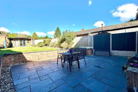 WhatsApp Image 2025-09-26 at 14.02.05_14c1f51d.jpg