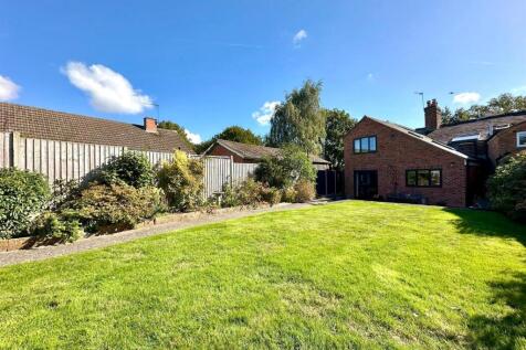 WhatsApp Image 2025-09-26 at 14.02.05_b22850cc.jpg