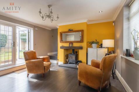 Dining Room / Snug