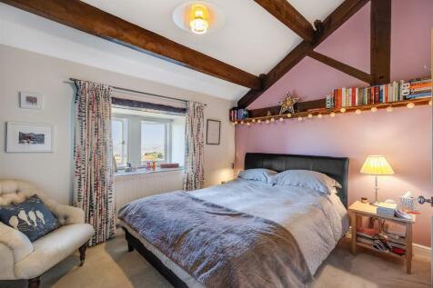 Bedroom One Three.jpg