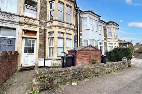 Charming front view of a beautiful terraced pro...