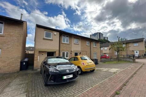 Well-maintained brick terraced property with of...