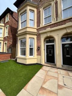 Attractive terraced property with decorative ba...