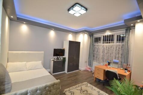 Bright, modern bedroom with a comfortable doubl...