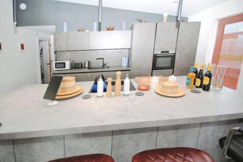 Kitchen / Diner / Family Room