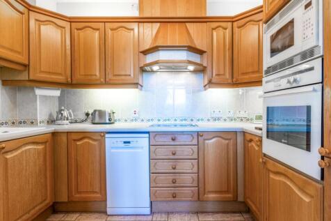 Well presented kitchen