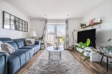 Kitchen / Reception Room