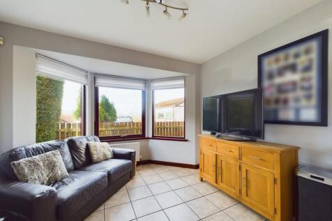 Kitchen/dining/family room