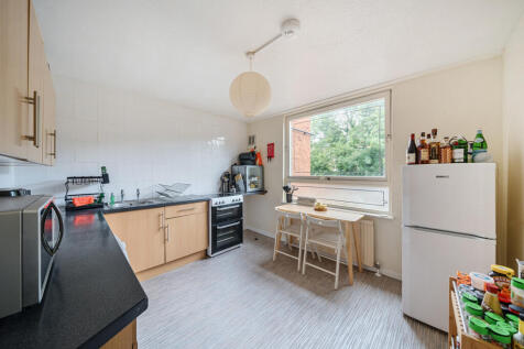 1299047-10-6835d0...