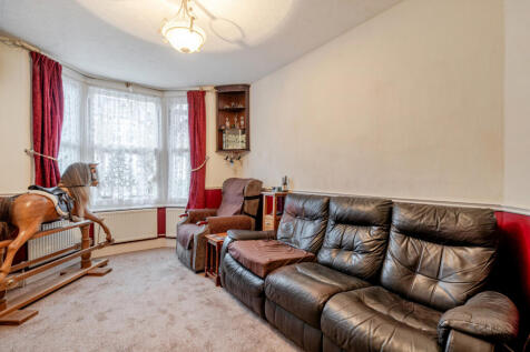 1393136-9-6943db3...