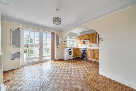 1371063-8-68f240d...