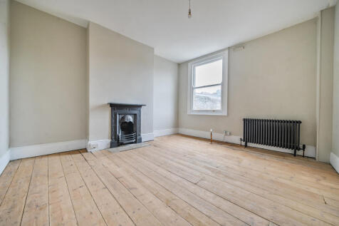 1298589-19-682f5d...