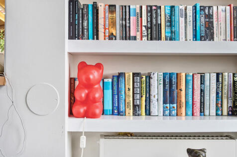 1331539-4-688766b...