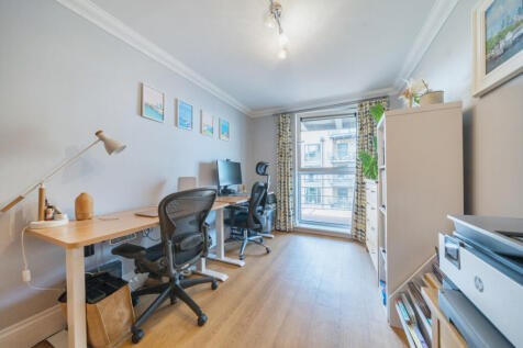 Office Space/Bedroom