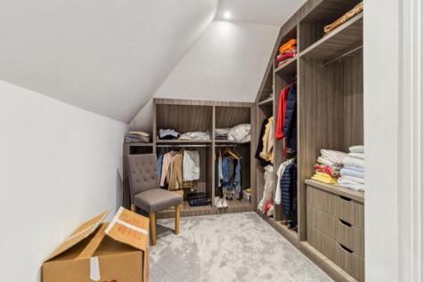 Walk In Wardrobe