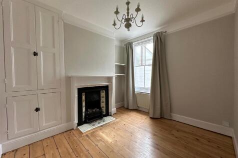 33 Cedars Road - 02.jpeg