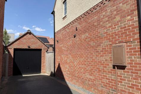 Driveway &amp; Garage