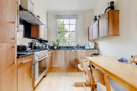 Amwell Street (9).jpg