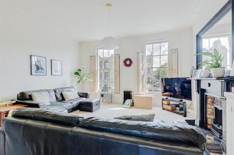 Amwell Street (7).jpg