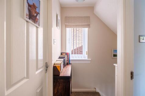 Burnbridge Drive-25.jpg