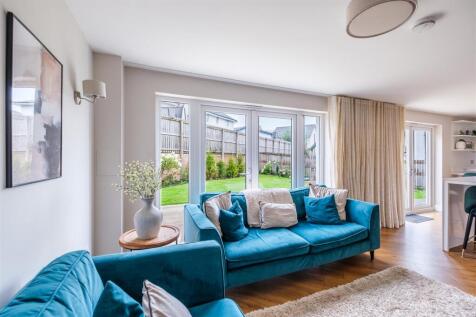 Twill Crescent-16.jpg