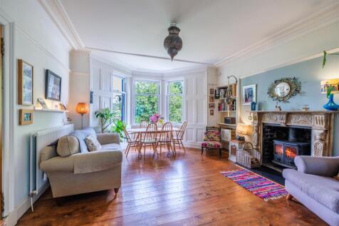 Caledonian Avenue-27.jpg