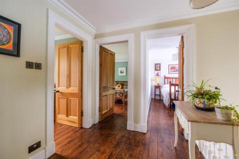 Caledonian Avenue-35.jpg