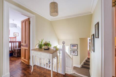 Caledonian Avenue-34.jpg