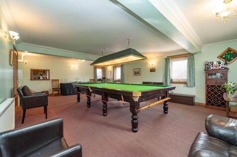 Snooker Room